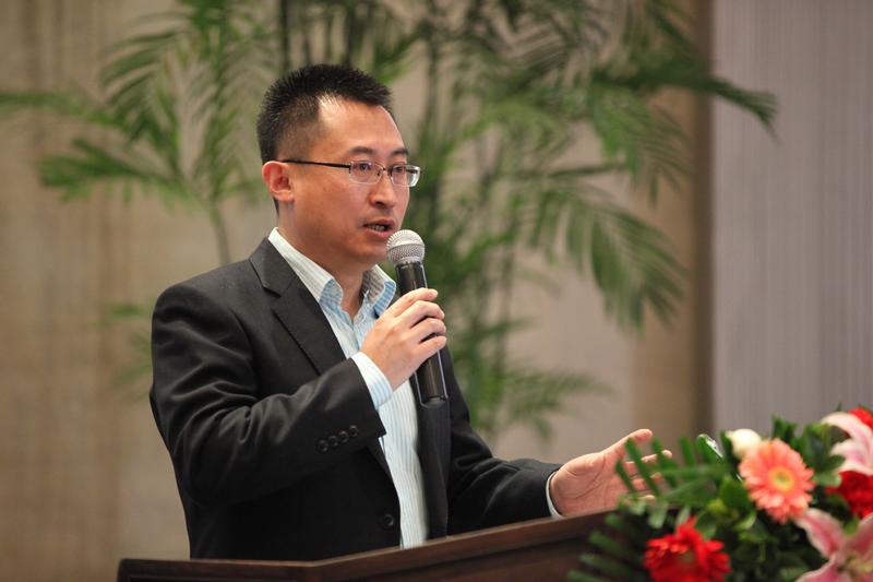 人物简介: 张俊 北京大学医院管理处  处长 天津市第五中心医院 院长